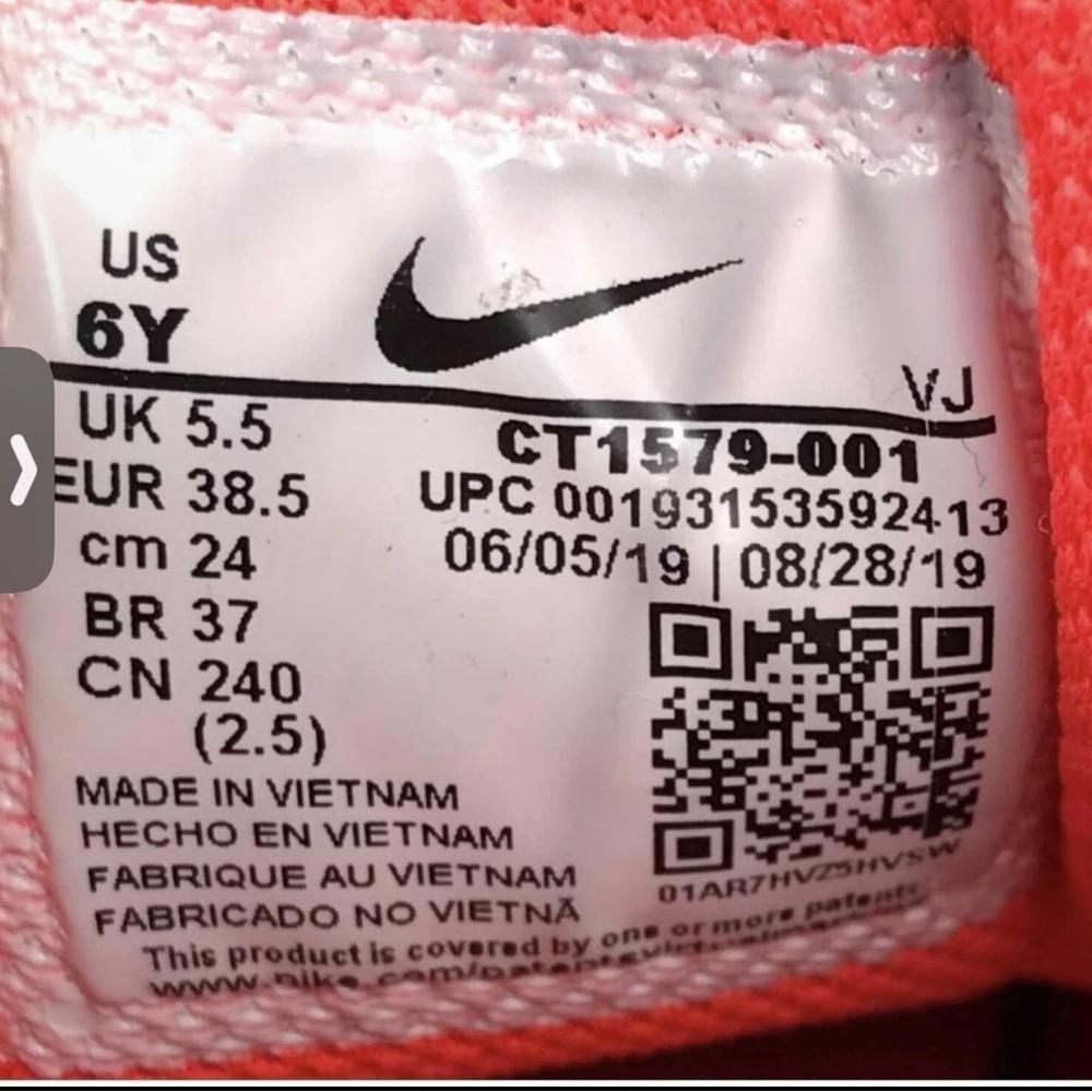 Nike Air Max 270 React Pink Blue Sneakers - Picture 4 of 5